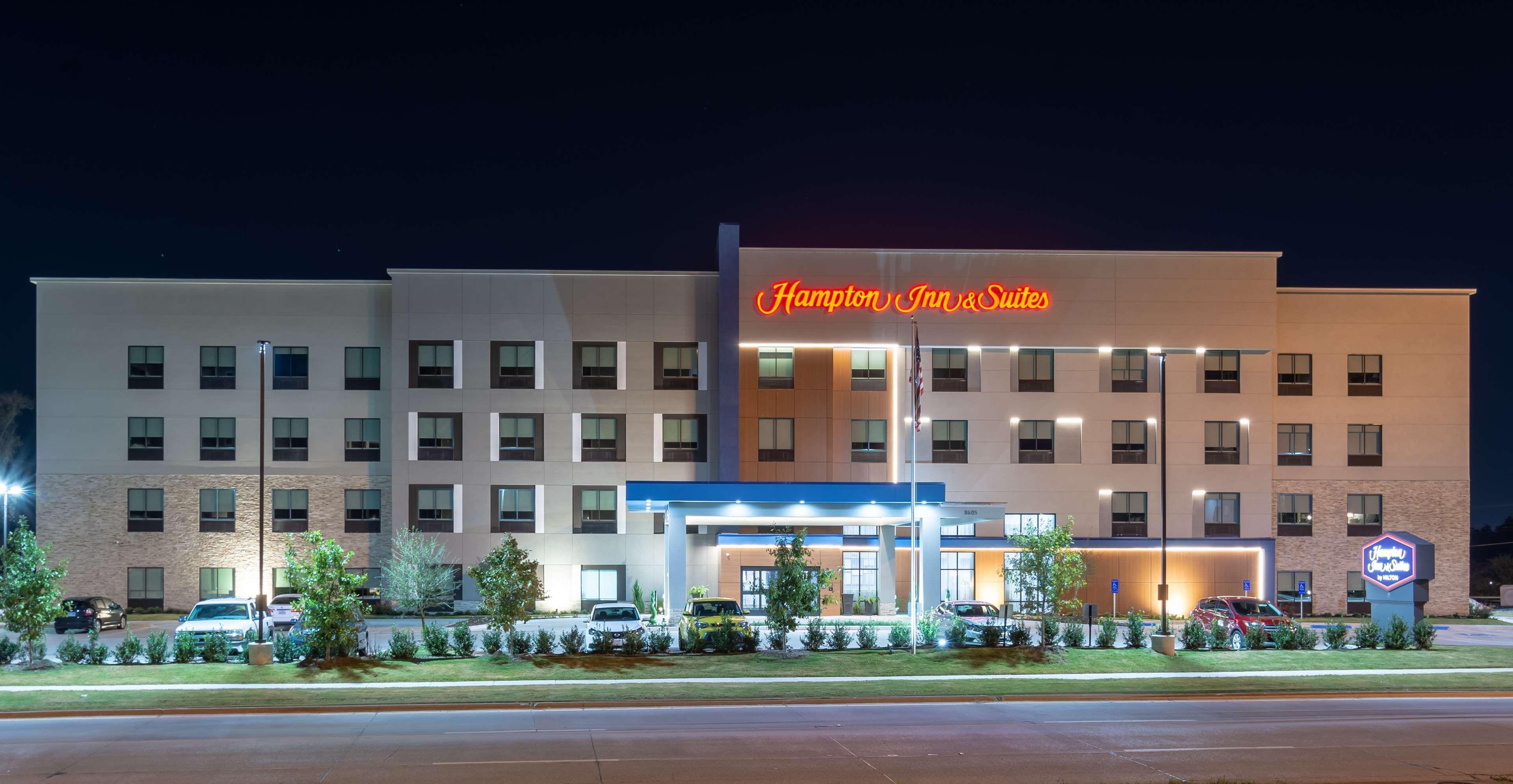 Hampton Inn & Suites Dallas East Екстер'єр фото