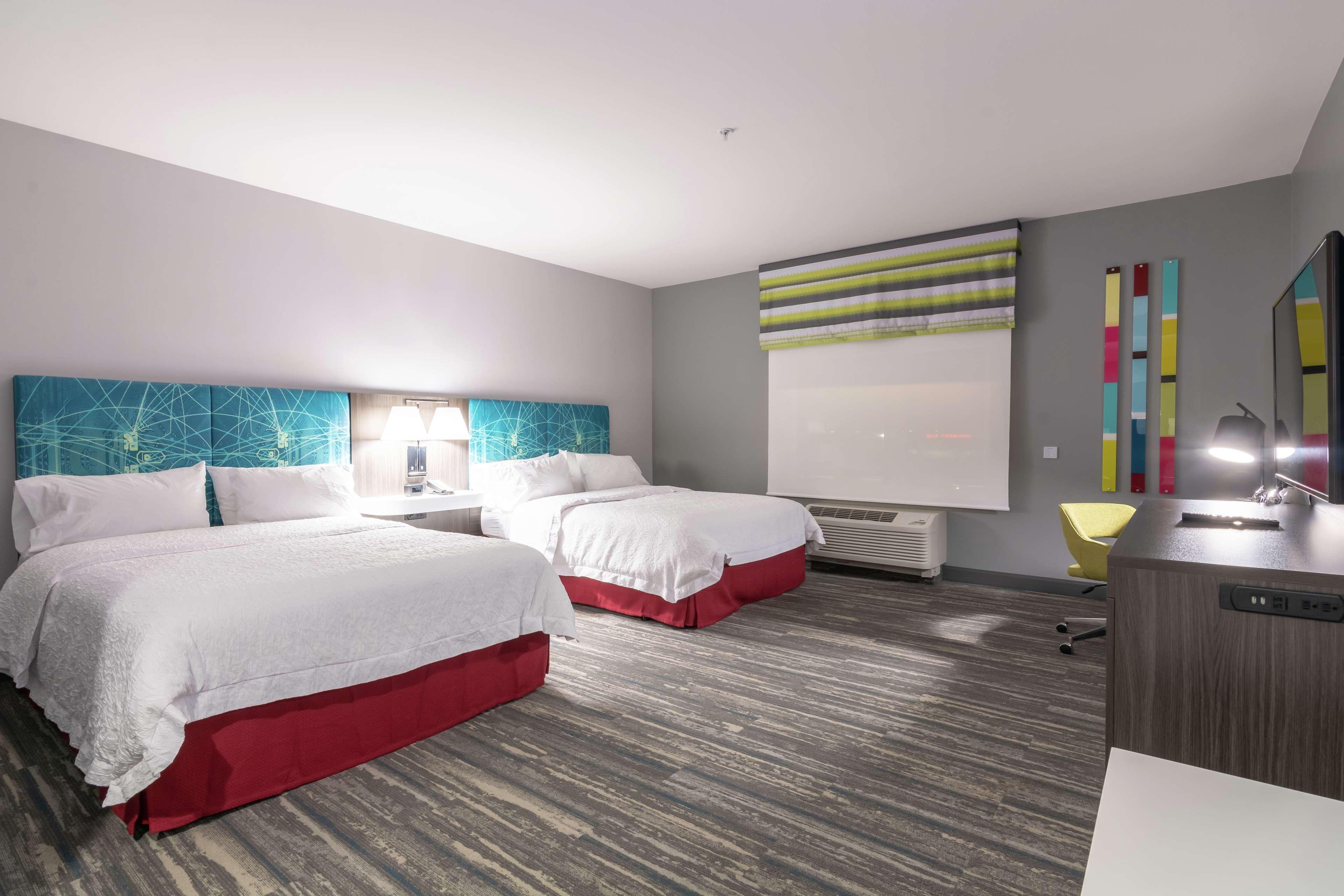 Hampton Inn & Suites Dallas East Екстер'єр фото