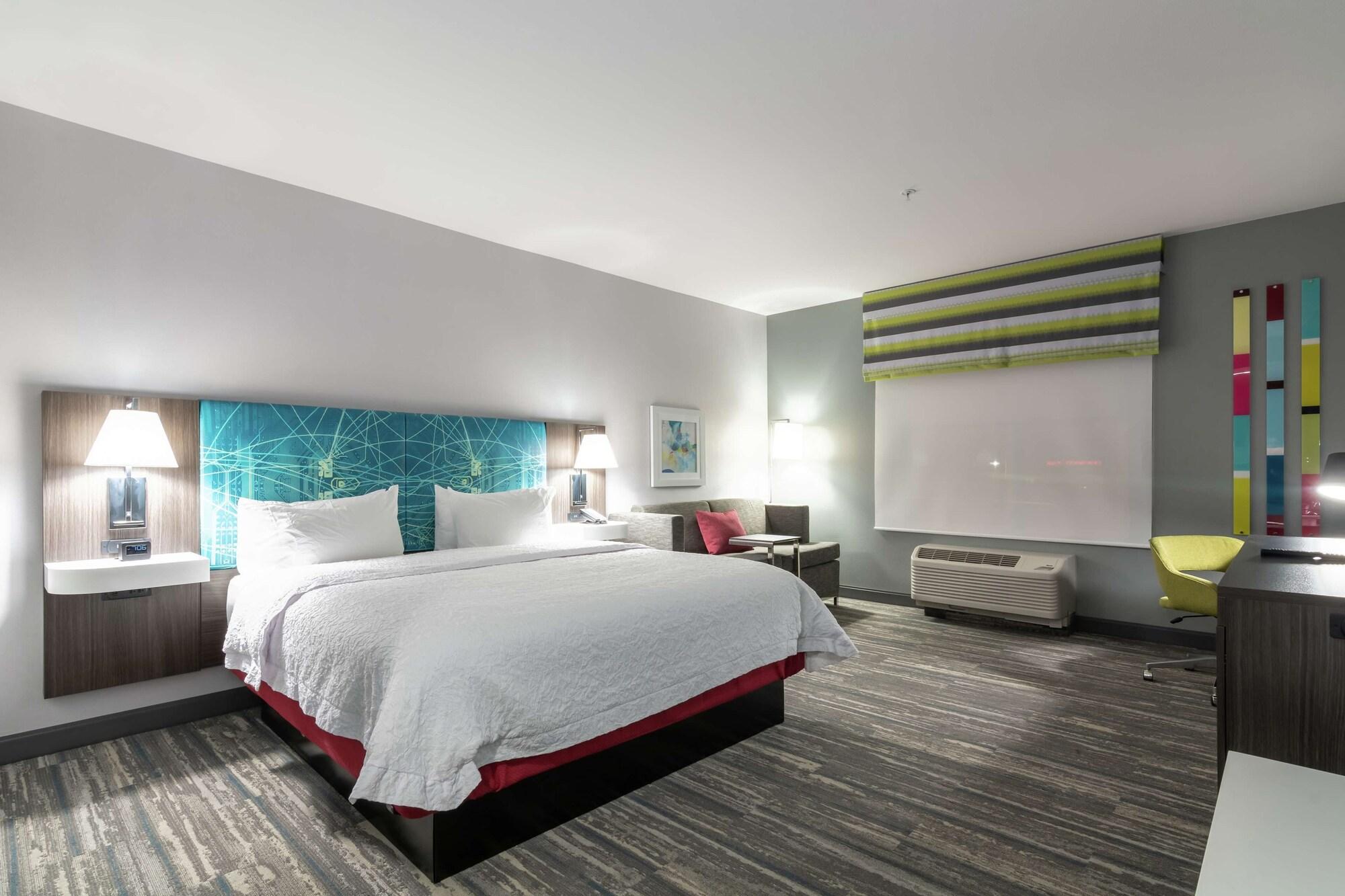 Hampton Inn & Suites Dallas East Екстер'єр фото