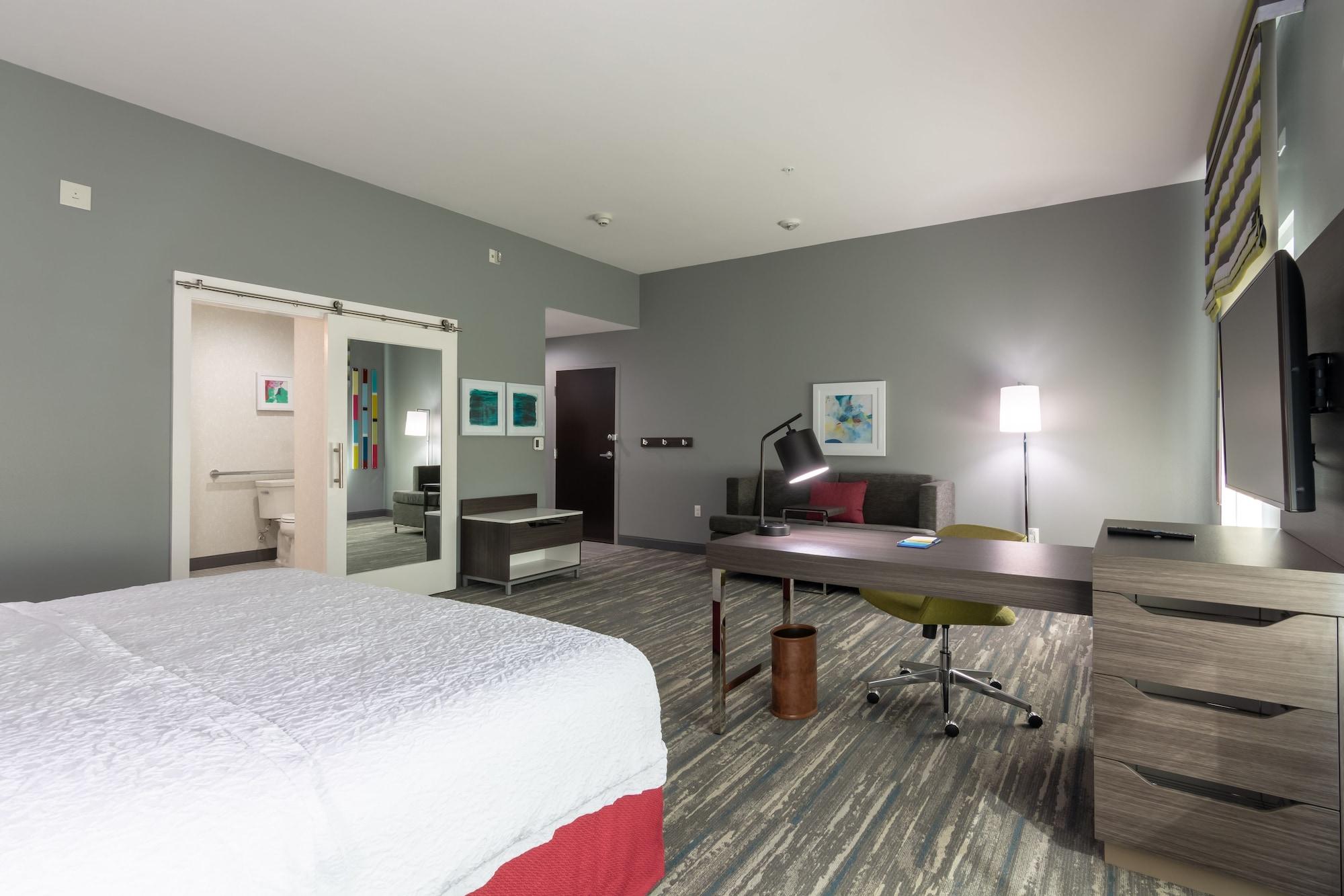 Hampton Inn & Suites Dallas East Екстер'єр фото