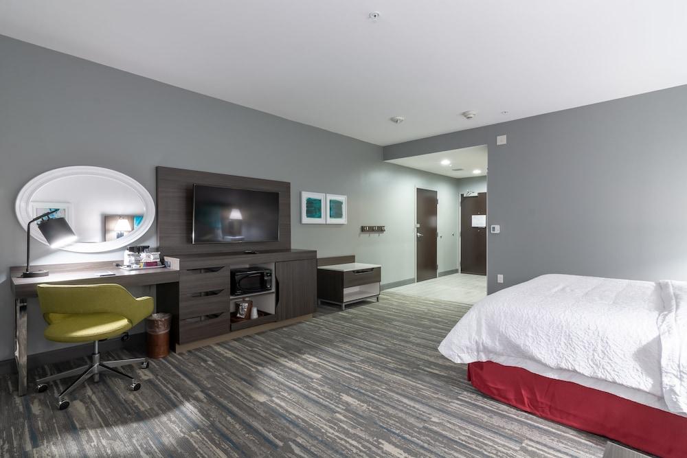 Hampton Inn & Suites Dallas East Екстер'єр фото