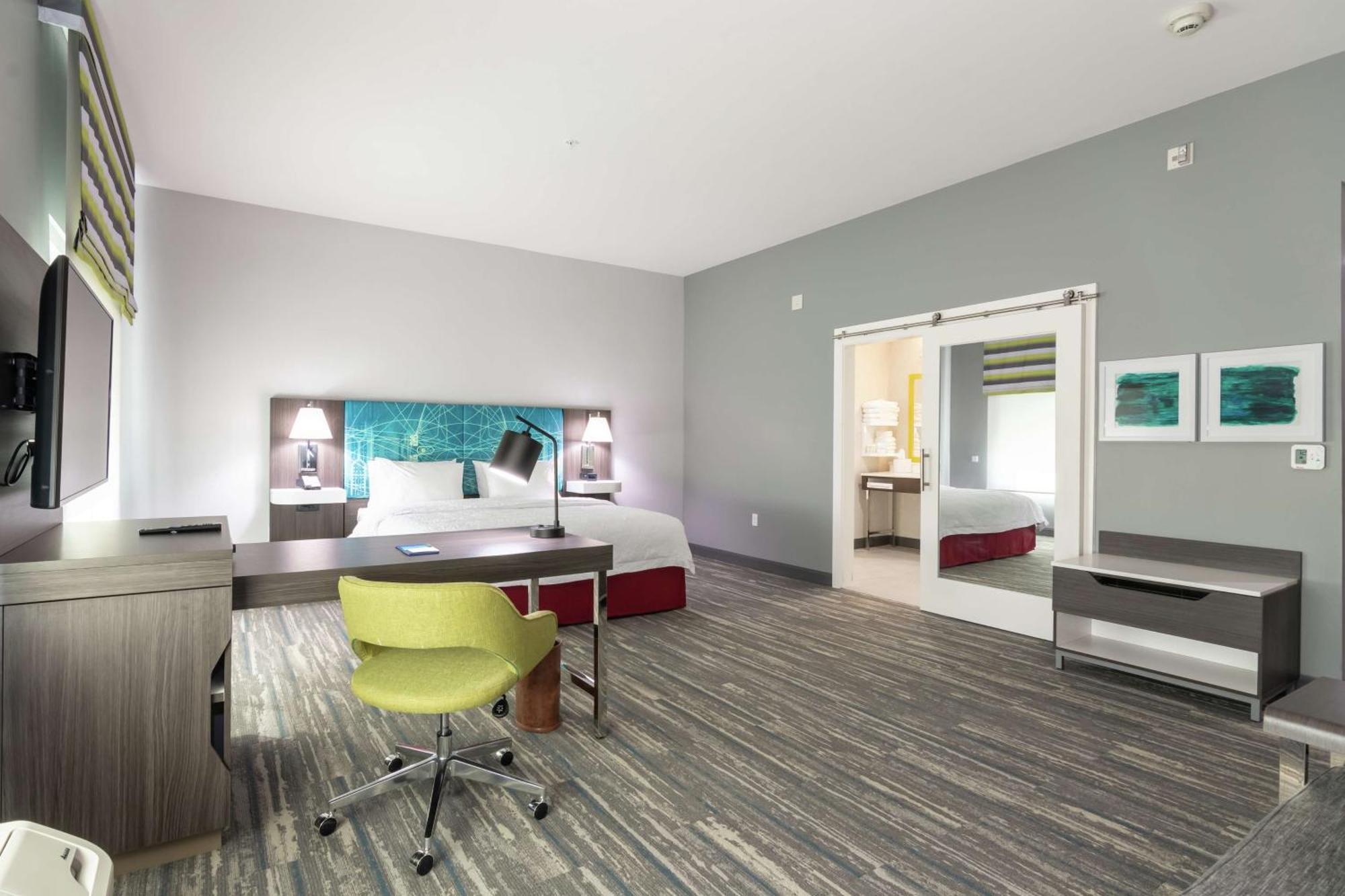 Hampton Inn & Suites Dallas East Екстер'єр фото