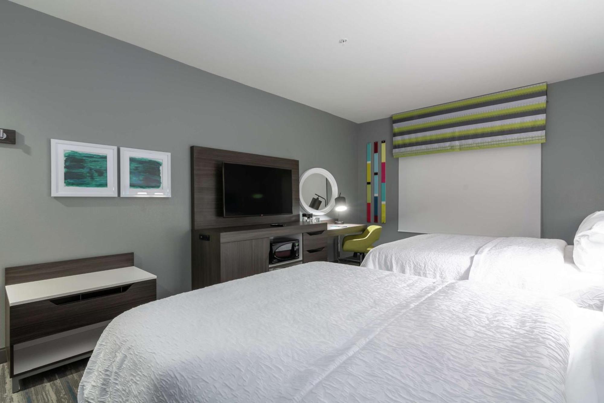 Hampton Inn & Suites Dallas East Екстер'єр фото